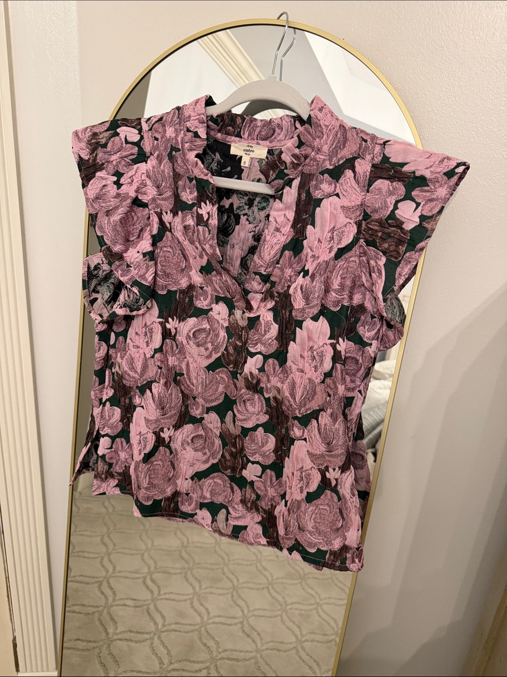 entro Pink Floral Ruffle Sleeve V-Neck Blouse
